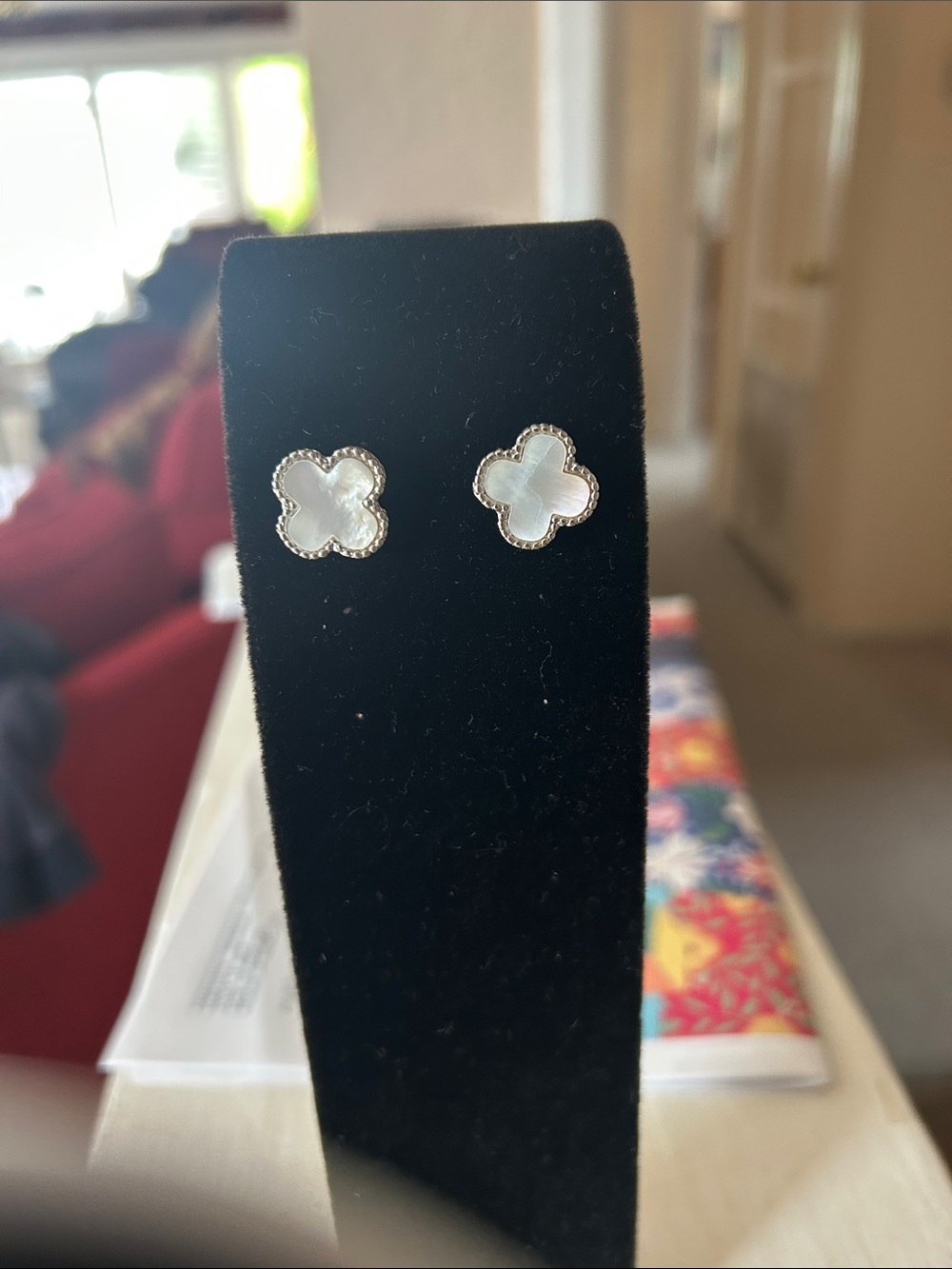 White Mother-of-Pearl Clover Stud Earrings - Women Jewelry